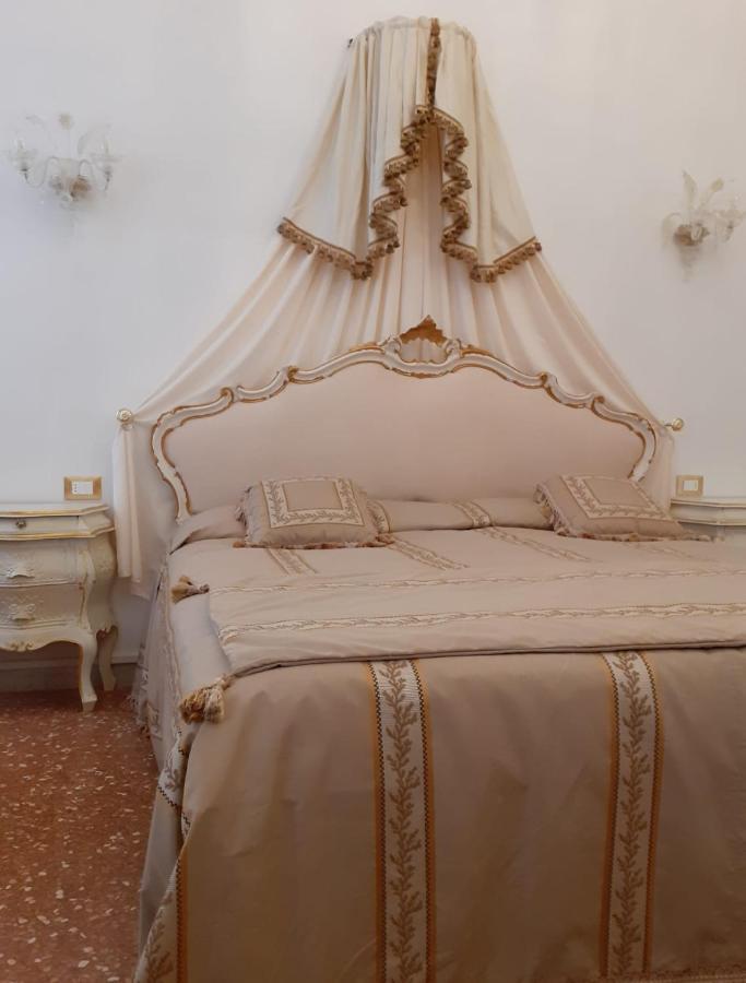 Romantica Suite Veneziana ภายนอก รูปภาพ